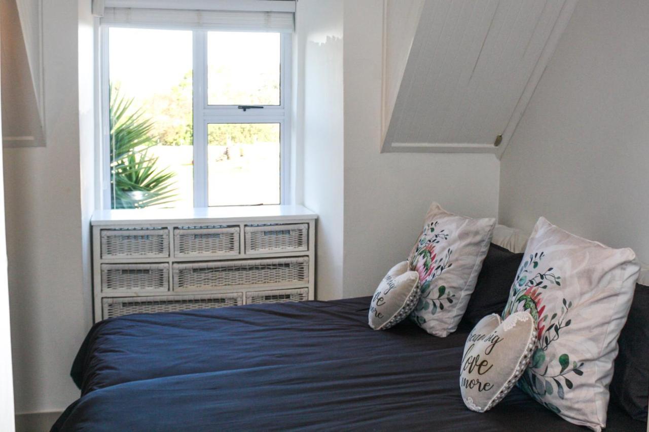 Jade Equestrian Apartment พอร์ตเอลิซาเบธ ภายนอก รูปภาพ